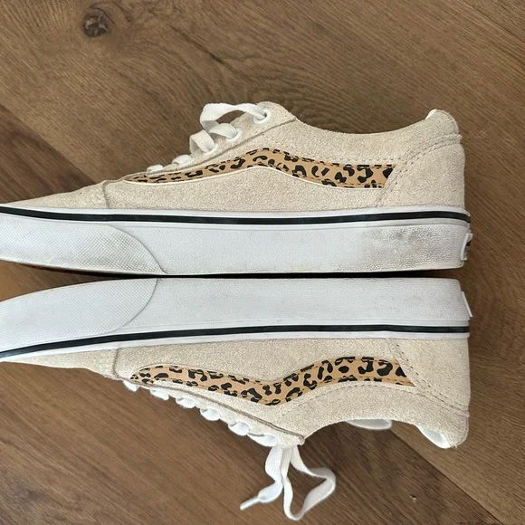 VANS Old Skool Cream Suede and Leopard Print Skate Sneakers Shoes Women’s Sz 7.5 - Picture 5 of 8